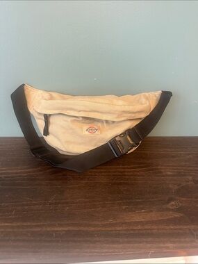 Dickies Cross Body Fanny pack